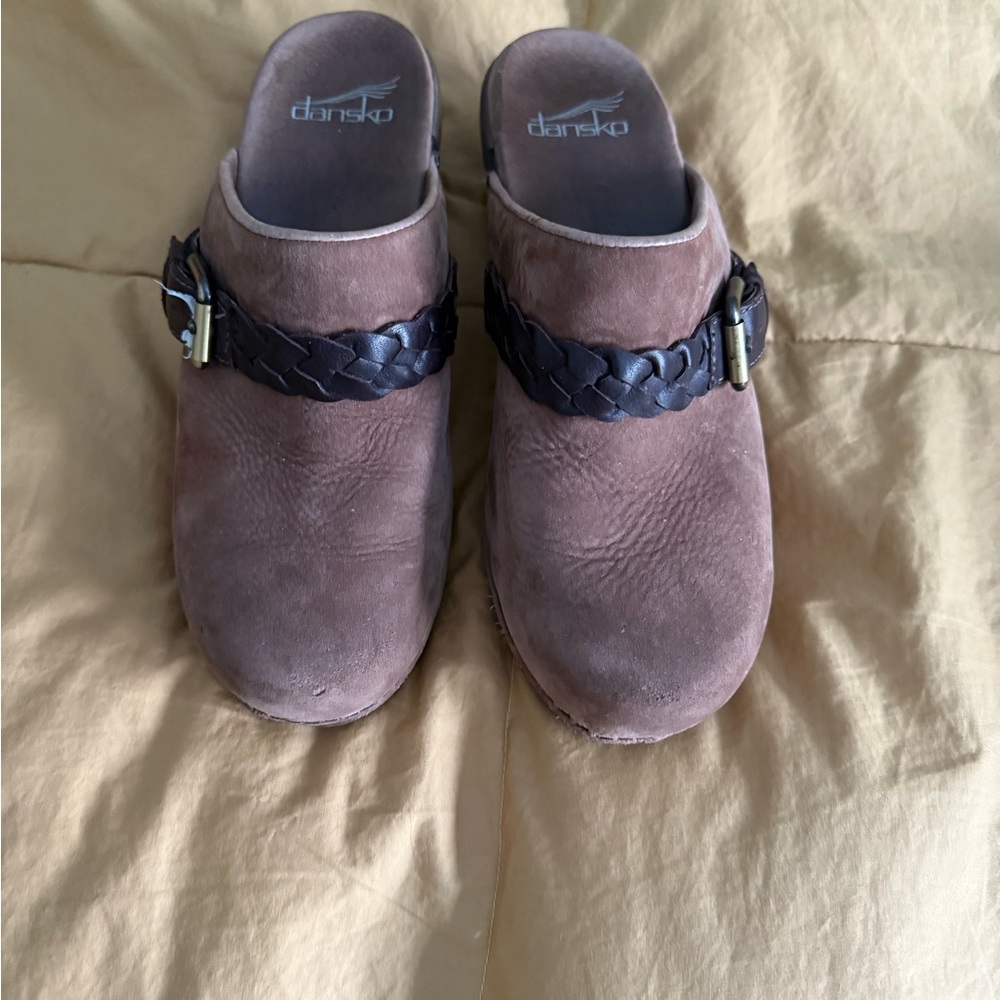 Dansko Women's Brown Clogs with braided Strap - 37